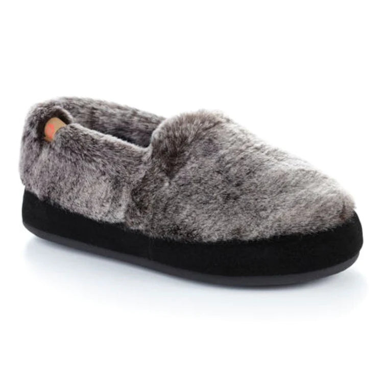 Acorn Moc Slippers - Womens